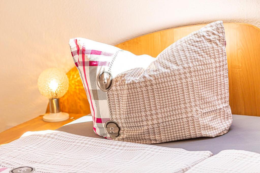 Ferienwohnung Am Walnussbaum Parchtitz Εξωτερικό φωτογραφία