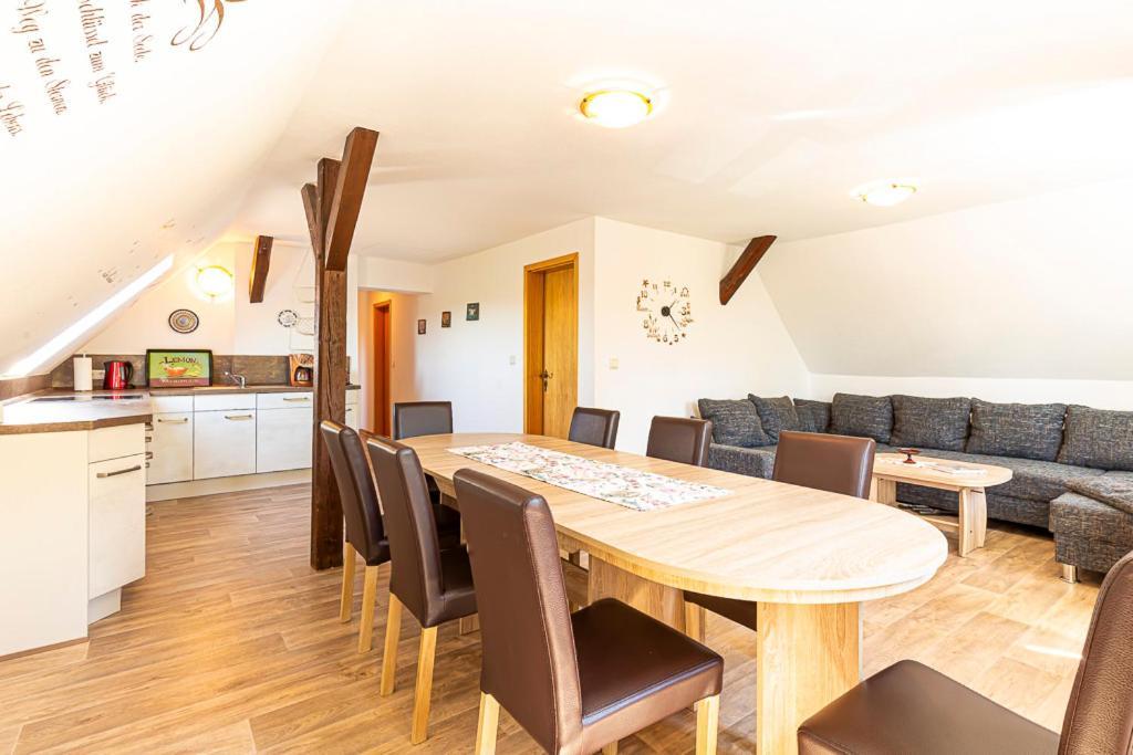 Ferienwohnung Am Walnussbaum Parchtitz Εξωτερικό φωτογραφία